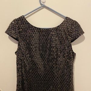 Gold and black shimmer dress 👗 ✨